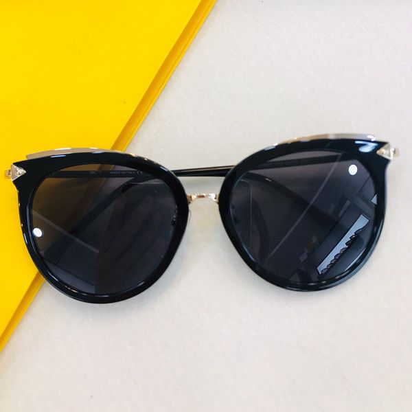 

new 0667 women designer popular sunglasses charming fashion sunglasses uv400 protection sunglasses come with package