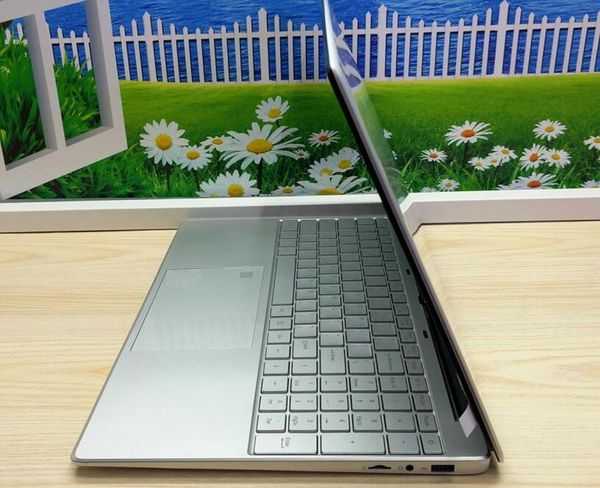 

15.6inch core lapsilver color