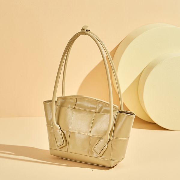 

genuine leather underarm woven for women 2020 new fashion 48arco crossbow shoulder hand-held wing-arm bag