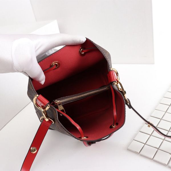 

leather bag new bucket bra bag women famous shoulder design handbags high body bags quality bucket cross design handbags rbcfh, Red;black