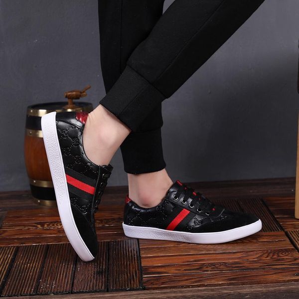 

2021s summer new men 's casual shoes ,fashion wild sports shoes ,comfortable low -shoes ,original box packaging 38 -44, Black