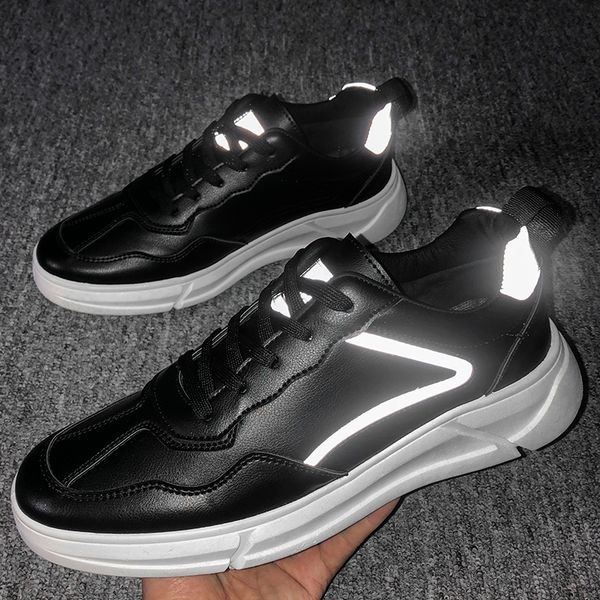 

canvasshoesleisureshoesbreathablemensneakersspringoutdoorshoesmencomfortablecushioningmeshcasualshoesforcouples, Black