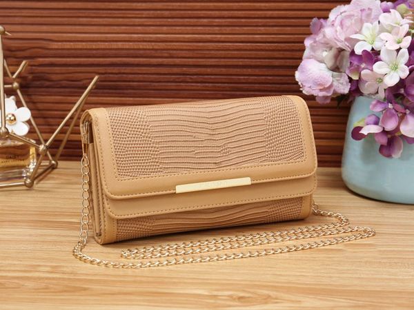

2020 new fashion shoulder bag famous brand designer messenger bag channel women bag mini snake pattern shoulder bags a11