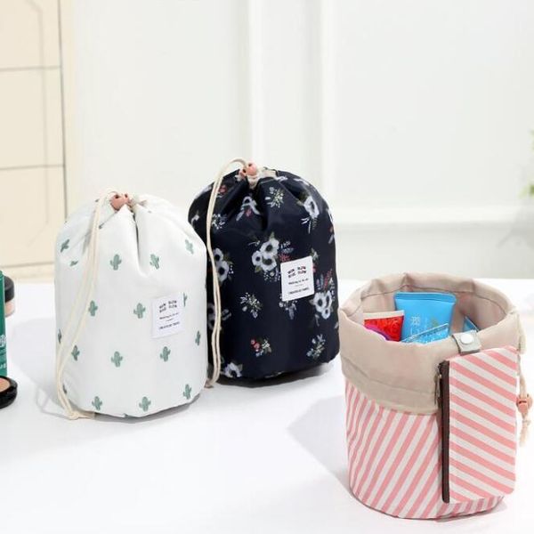 

женщины макияж сумка бочкообразные косметические сумки printing drawstring мешок перемещения туалетных принадлежностей сумки cactus фламинго