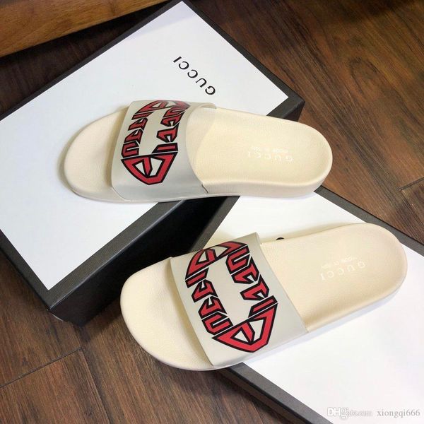 

2020 new luxury designer summer men's fashion slippers, home comfortable casual slippers, a, Red;white