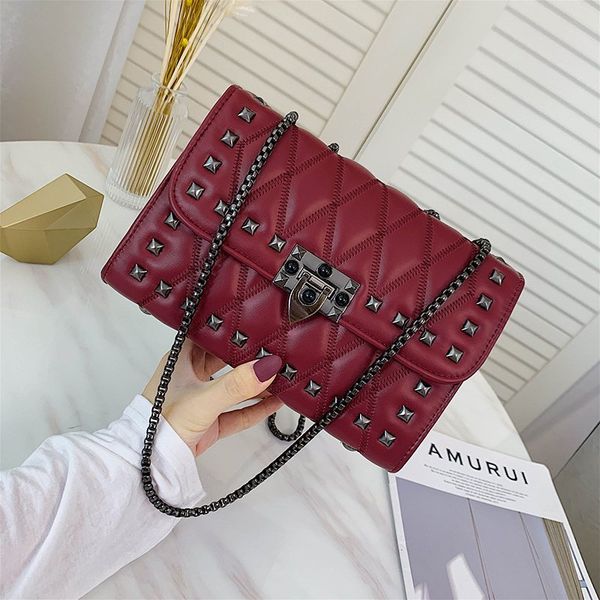 

chains bag pu leather rivet crossbody bags for women 2020 fashion lozenge shoulder handbags female travel hand bag