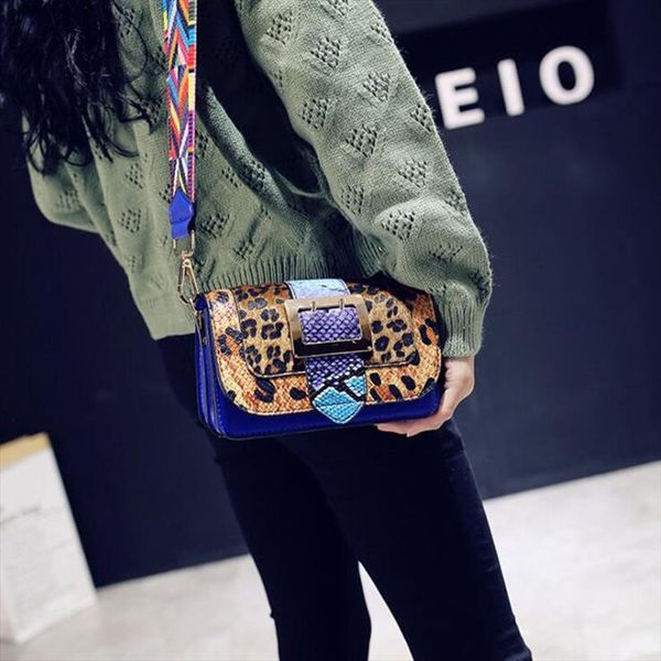 

womens bag 2020 european and american fashion serpentine trend joker contrast color shoulder bag qq038 drop shipping