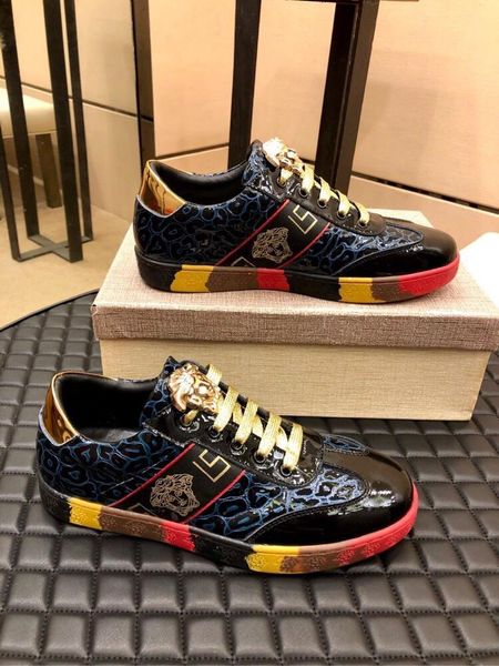 

2021p tide brand custom men 's casual sports shoes ,fashion versatile flat shoes ,with a full set of original shoe box delivery ,size, Black