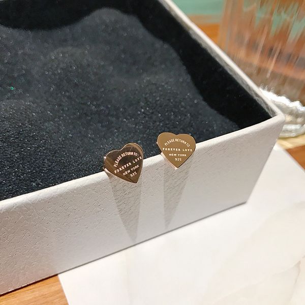 

yun ruo sweet letters heart stud earring rose gold woman gift titanium steel jewelry never fade hypoallergenic drop shipping, Golden;silver