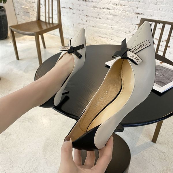 

beauty of impression: spring and autumn 2020 new pointed leather high heeled shoes, Black