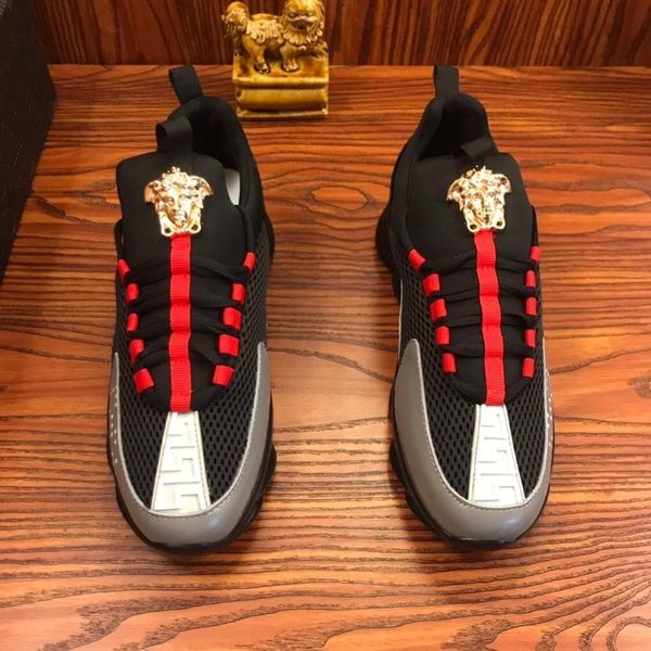 

2021 new brand men 's fashion casual shoes ,low -sneakers ,a full set of original shoe box 38 -45, Black