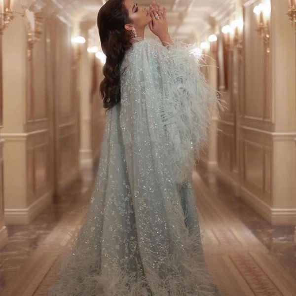 2021 Пыльные Синий Мусульманские Вечерние платья Люкс Sequined Cape Стиль Кружева Перья Элегантный Формальное Пром платья Платье De NOVIA