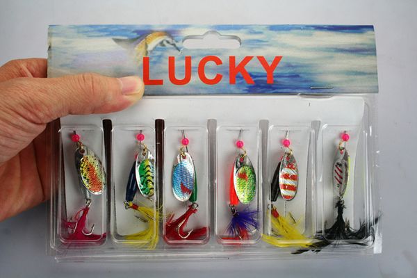 

assorted fishing lures spinner hooks baits 7.2g