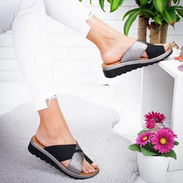 

women summer outdoor slippers flops casual mid-heel soft bottom comfortable beach shoes indoor new 2020, Black