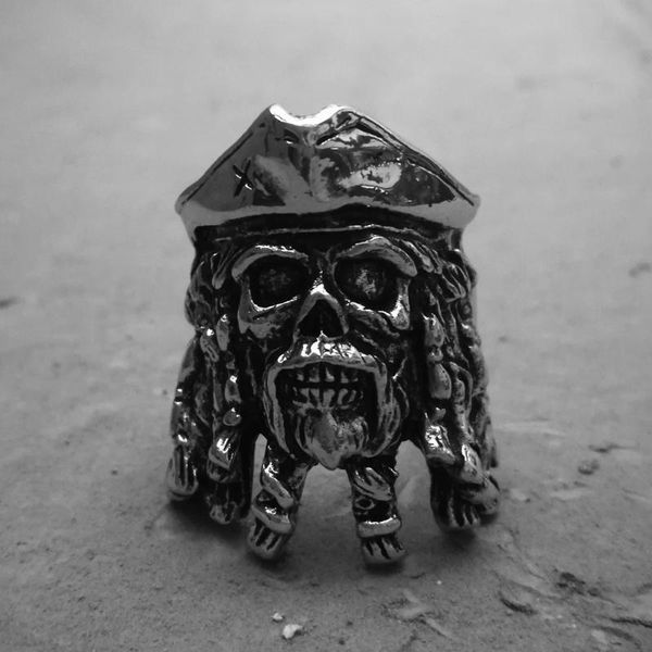 

vintage pirates skull stainless steel rings mens black pearl captain biker ring motorcycle rock punk jewelry, Golden;silver