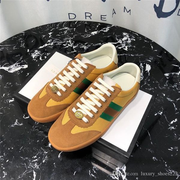 

2020 latest handmade casual shoes couple casual shoes fashion trend wild and comfortable size 35-45 type 39745400731a