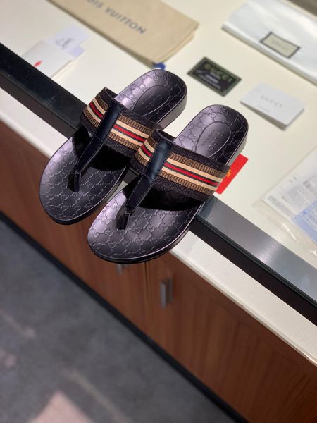 

2020 latest black leather casual slippers men casual shoes fashion trend comfortable shoe size 38-44 type 39745400610