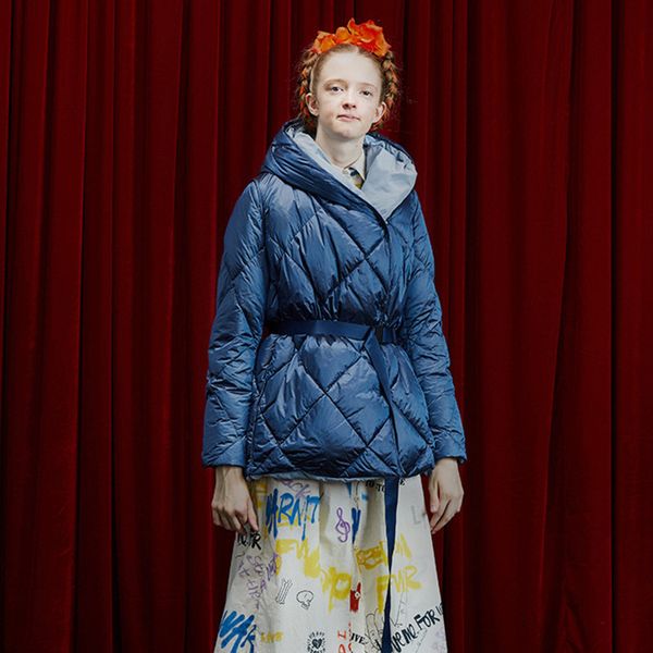 

new 2020 winter original design women brief simple warm casual loose short hooded reversible white duck down jacket silver coat, Black;white