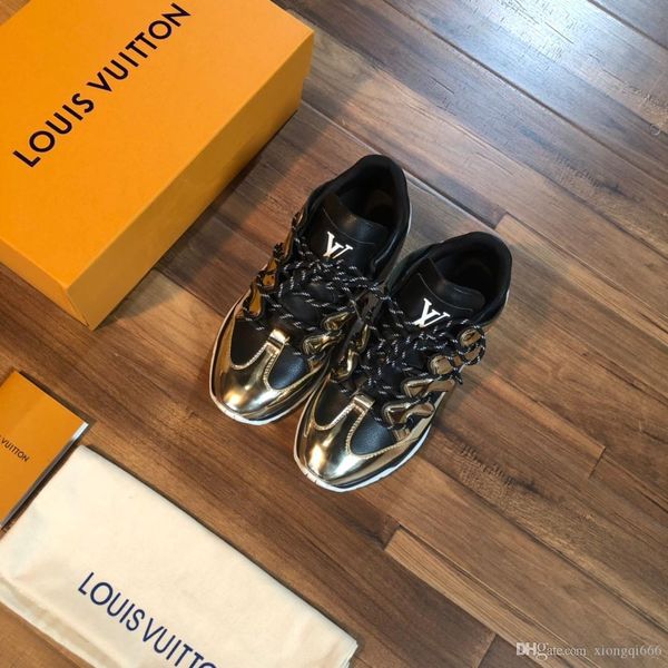 

2020men's designer shoes cloudbust thunder knit sneakers casual shoes white black leather mesh sneakers lace flat three retroad, Red;white