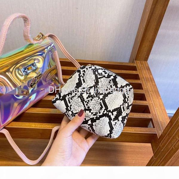 

2020 womens luxury designer bag handbags purses fashion clear laser transparent lady shopping handbags with long shoulder belt crossbody bag