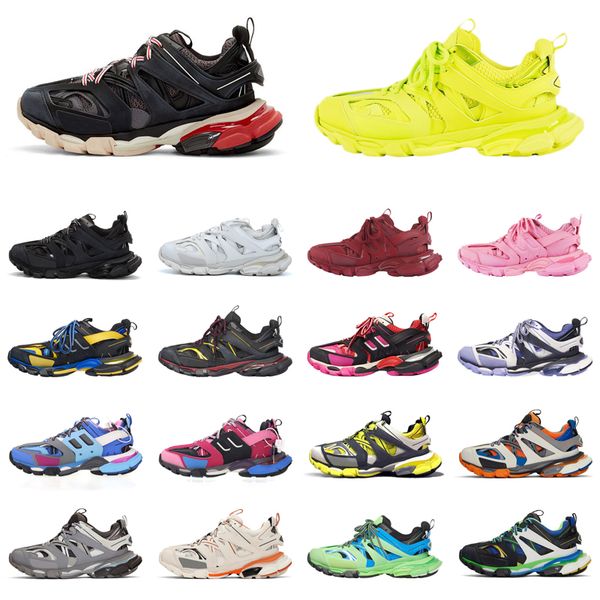 

triple s track 3.0 baskets designer shoes triple black white red womens mens trainers sports sneakers platform dad shoes with box 36-45