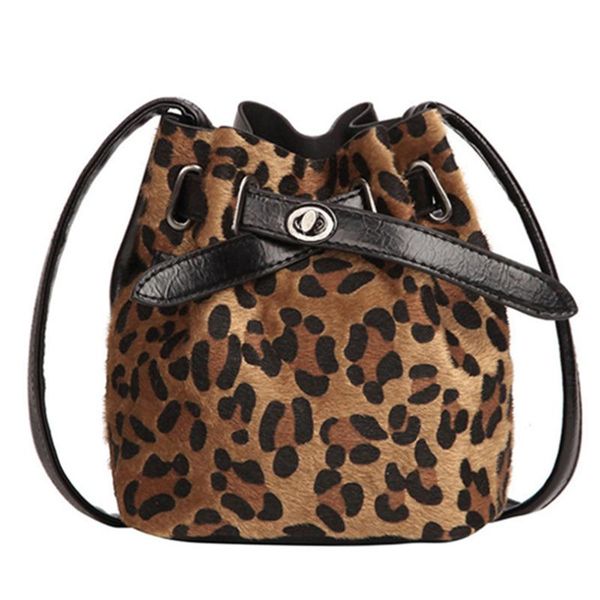 

2020 leisure luxury style fashion women plush leopard print shoulder bag messenger bucket bag a30