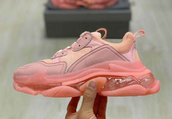 

2020the new paris 17fw triple-s shoes green red beige black yellow pink casual shoes dad shoes for men women beige black sports tennis 35-45