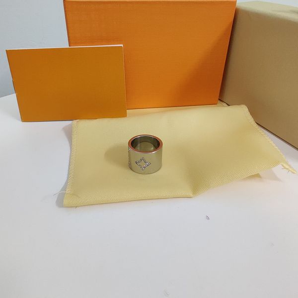 

titanium steel star-shaped diamond ring wild men and women couple titanium steel ring supply, Silver