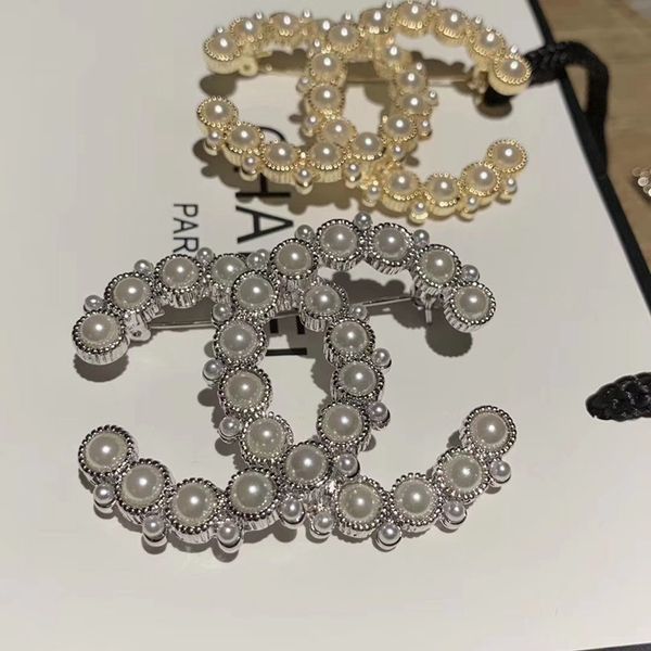 

fashionable grace ladies brooch metal hollowed out rhinestone brooches zinc alloy pin designers for women jewelryf5, Gray