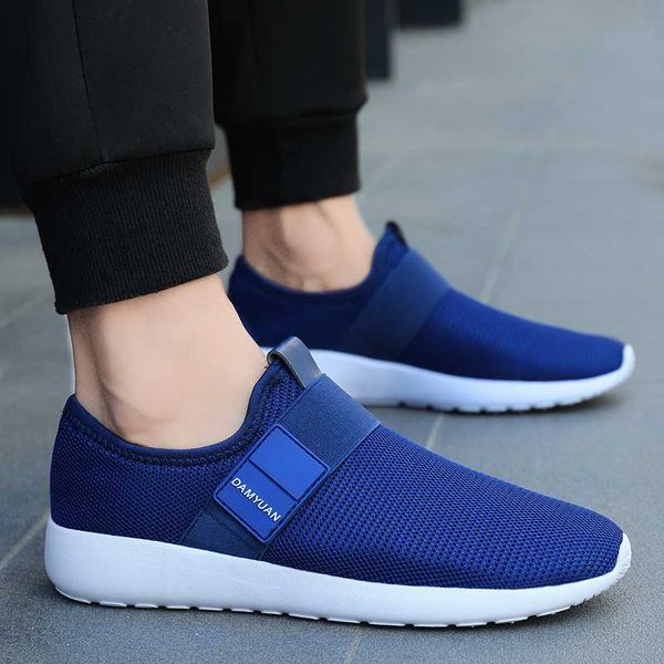 

light slip-on running shoes 47 breathable casual men's sports shoes 46 fashion large size outdoor gym jogging men's sneakers 45