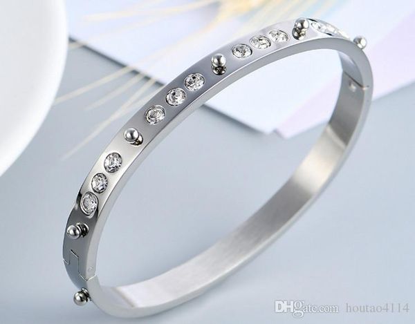 

style gold plated bracelet creative titanium steel rose gold bracelet set auger allergy bracelet stainless steel diamond bracel, Black