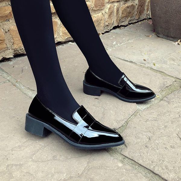 

осень 2020 oxfords для женщин обувь рабочая обувь black flats нескользкую на ретро обувь кожа случайные женщина обручальные бездельников