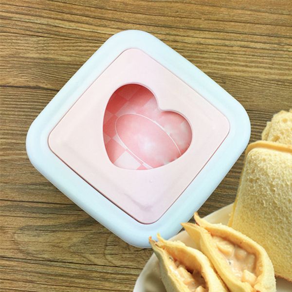 

tool making bread maker toast cutter sandwich mold mould love heart shaped