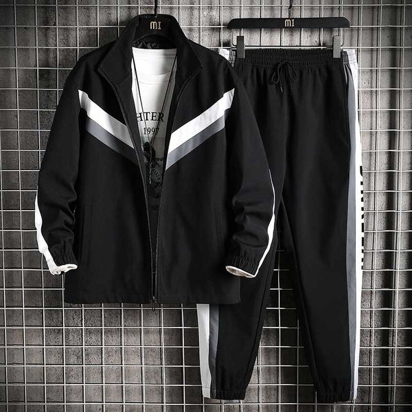 

Mens Tracksuit Autumn Fashion Men Outdoor Active Two Piece Suits Top Quality Casual Men Panelled Sport Suit Asian Size M-4XL