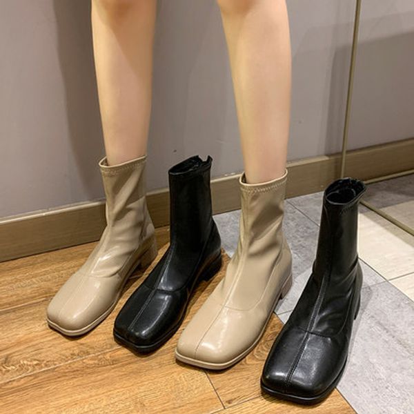 

2020 fall new rear zipper fashion all-match large size women's short boots, Black