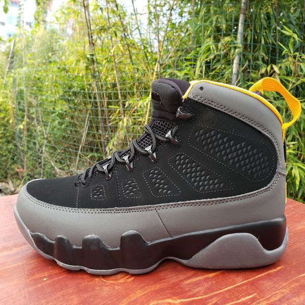 

2020 new 9 mens basketball shoes 9s university gold black grey yellow men trainers sports jumpman sneakers des chaussures zapatos size 13