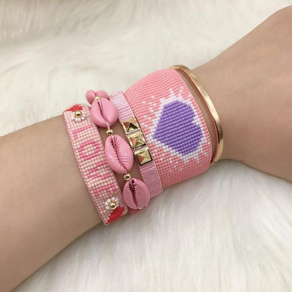 

bluestar 4pcs one set love letter bangles handmade woven lady heart pink rivet women shell miyuki bead bracelets, Black