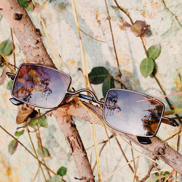 

2020 new classic sunglasses men driving square frame vintage sun glasses male goggles uv400 eyewears small size, White;black