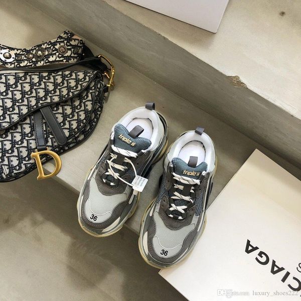 

triple s clear sole sneakers, r brand casual sneakers, stylish flat-bottomed comfort, size 35-45, with original box,pp