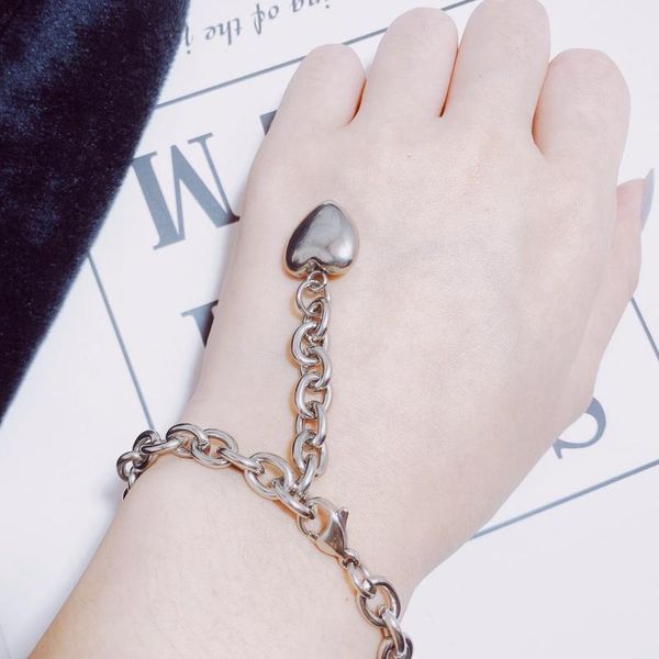 

fashion cold wind titanium steel love wild bracelet female couple hand jewelry sale, Black