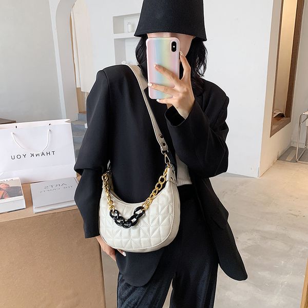 

2020 new fashion solid color shoulder crossbody bag all-match chain hand crossbody bag women handbags and purse