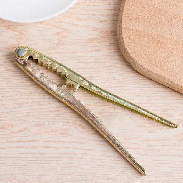 

пинцет щелкунчик домащний фундук орех шеллер metal professional плоскогубцев