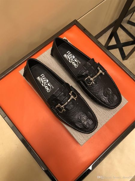 

2020 latest gancini leather shoes men's casual shoes fashion trend comfortable shoe size 38-45 type 39745400545