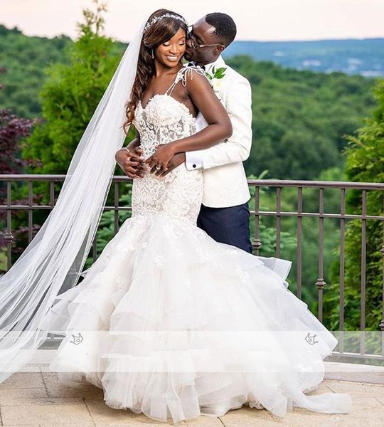 

2021 designer lace mermaid wedding dresses spaghetti straps cascading ruffles sweep train bridal gowns plus size south african lace marigae, White