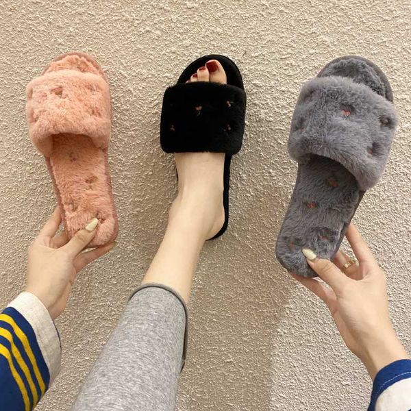 

slippers casual shoes fur flip flops flock women thongs pantofle slides luxury flat plush soft hawaiian 2020 summer rome rubber, Black