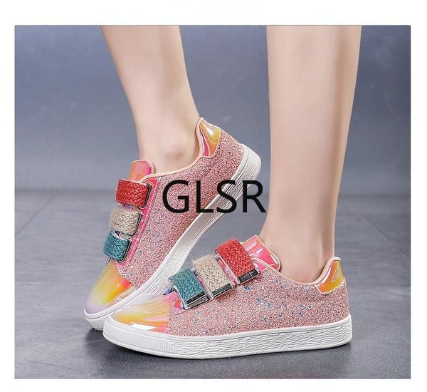 

2020 new arrival fashion sneakers women bling flats shoes ladies outdoor walking shoes woman gold glitter ladies, Black