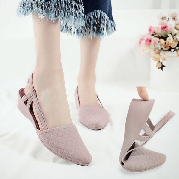 

2020 women sandals summer women pointed toe jelly shoes soft sole low heel sandals daily street outdoor beach casual shoes #6.1, Black