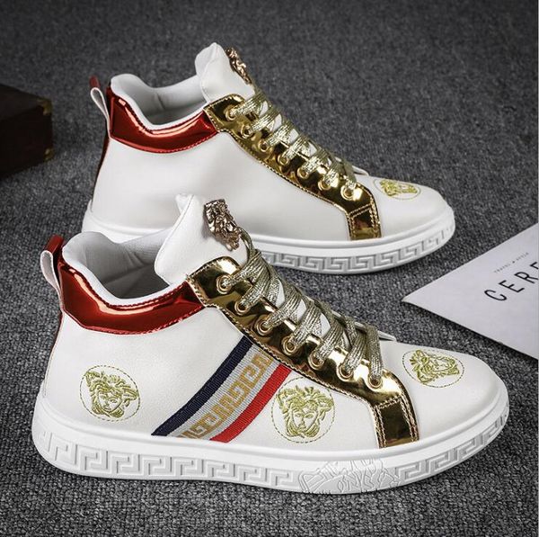 

2020 latest style classic fashion design men's medusa sneakers outdoor sports casual running shoes walking shoes sneaker