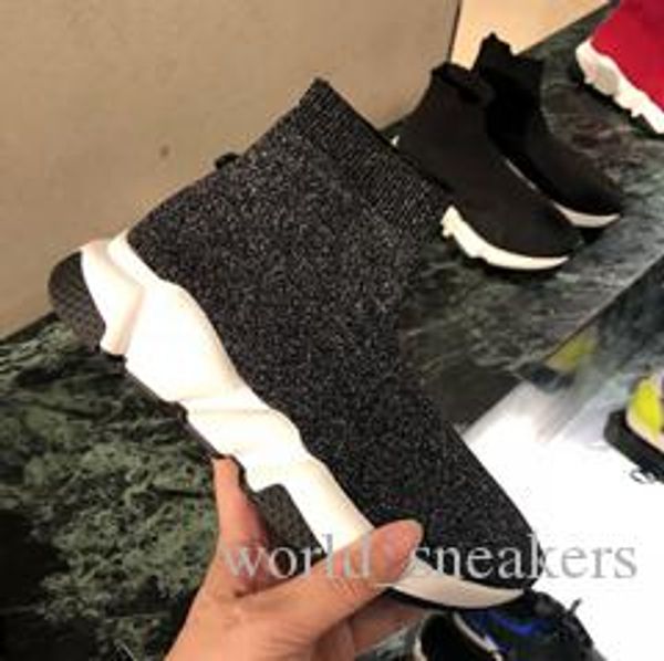 

wholesale designer socks shoes speed trainer men women sneakers black white blue pink glitter mens trainers casual shoe runner heavy sole