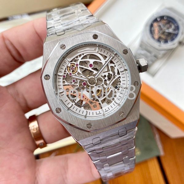 

men's watch, aggressive, fully automatic mechanical movement 316l steel case, mineral reinforced glass mirror, Slivery;brown